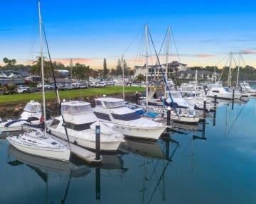 Photography - Lindsay Moller Productions